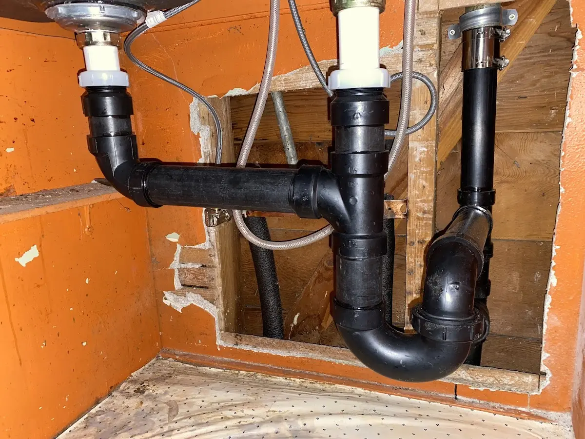 Professional Pipe Bursting equipment and tools on the job in Cotulla